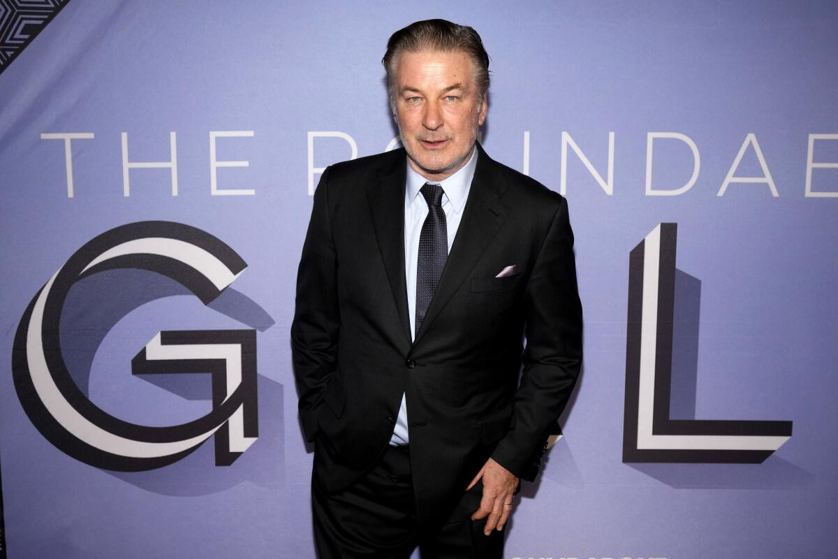 Alec Baldwin and Brother Stephen Involved in Hamptons Car Crash on October 13, 2025